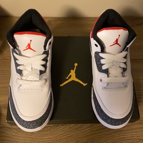 Jordan3 retro SE (PS) 13C - Picture 2 of 2
